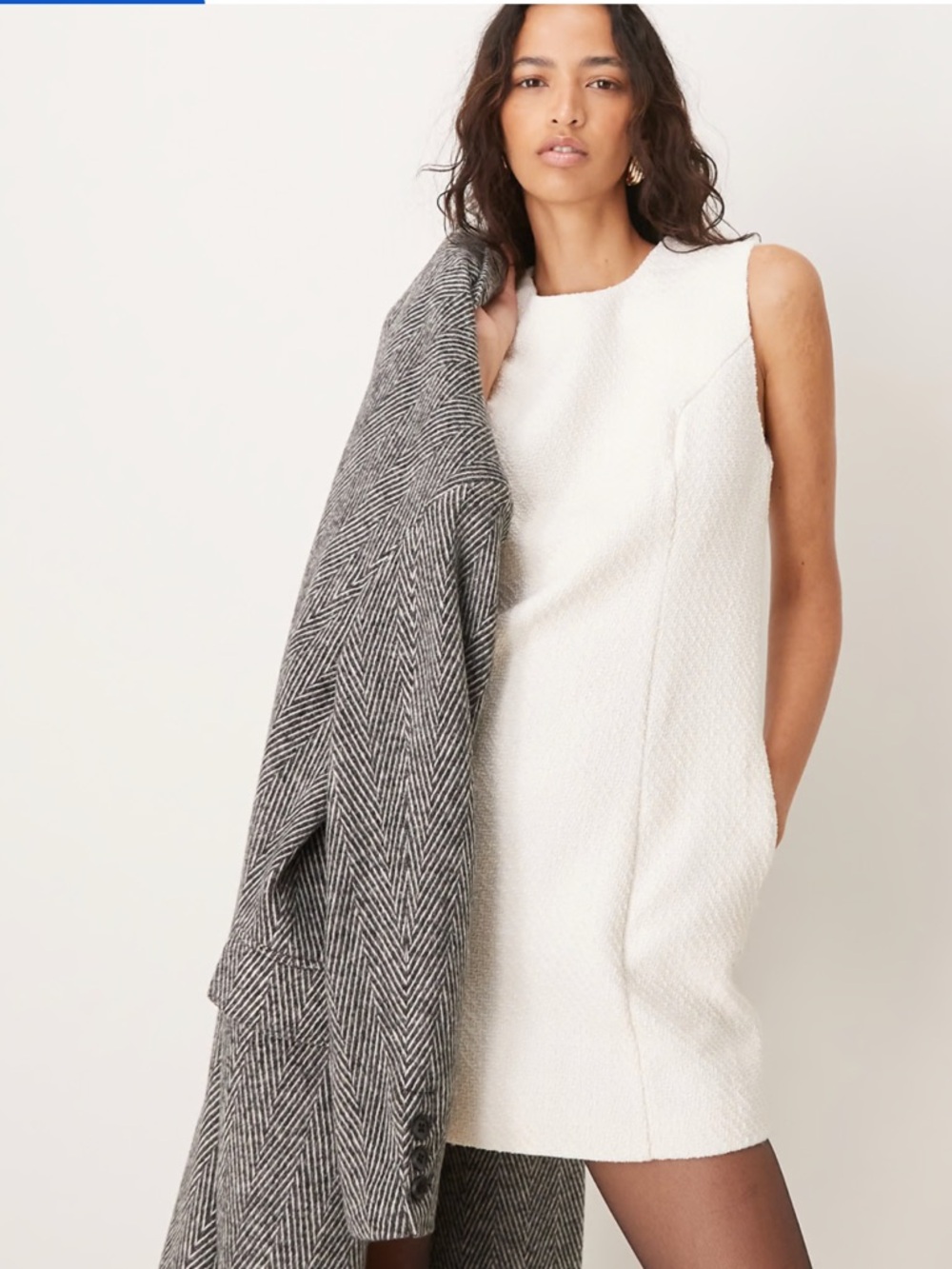 Abercrombie & Fitch Sleeveless White Tweed Shift Dress Size small
